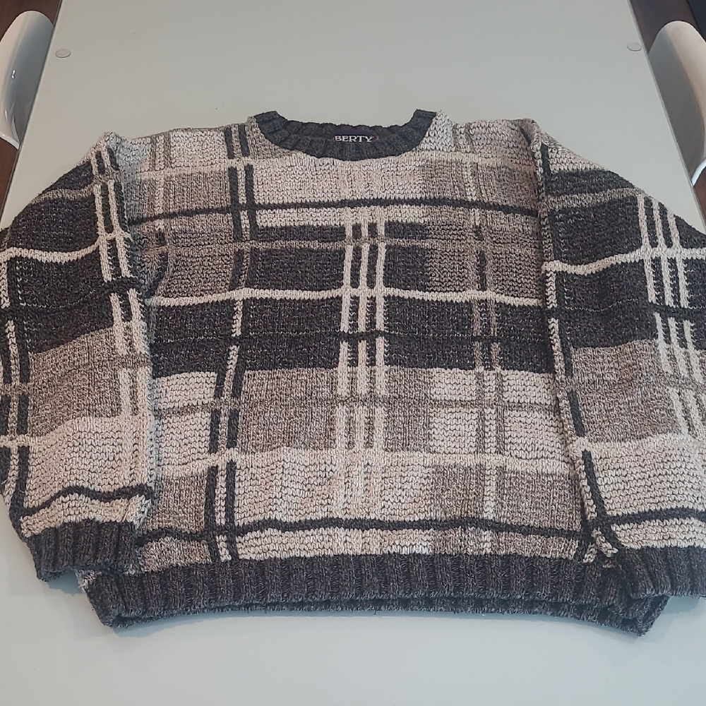 EUC VTG Liberty by Exacta Cotton/Acrylic Grey Square Patterned Crewneck Sweater